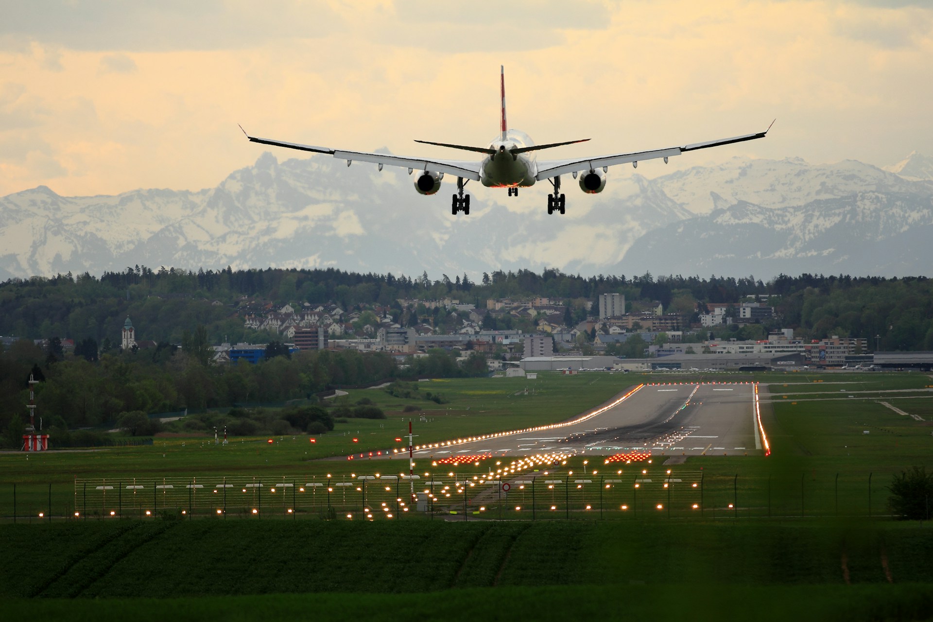 United Airlines passenger airplane